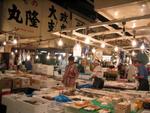 The crowded and dangerous innards of Tsukiji.